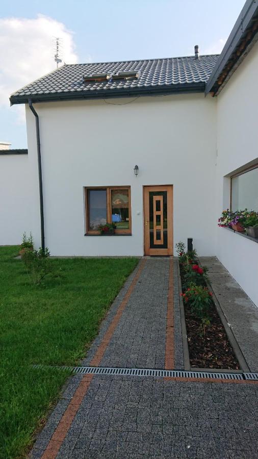 Ostoja Czersk Zamek Gora Kalwaria Apartment Exterior photo